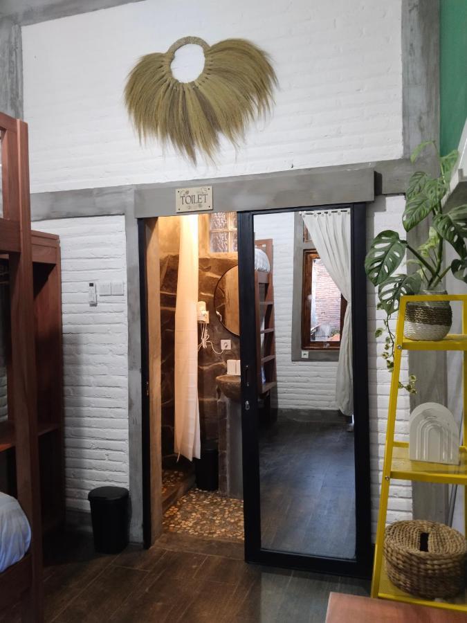 Inn House Homestay Dadapan Dış mekan fotoğraf