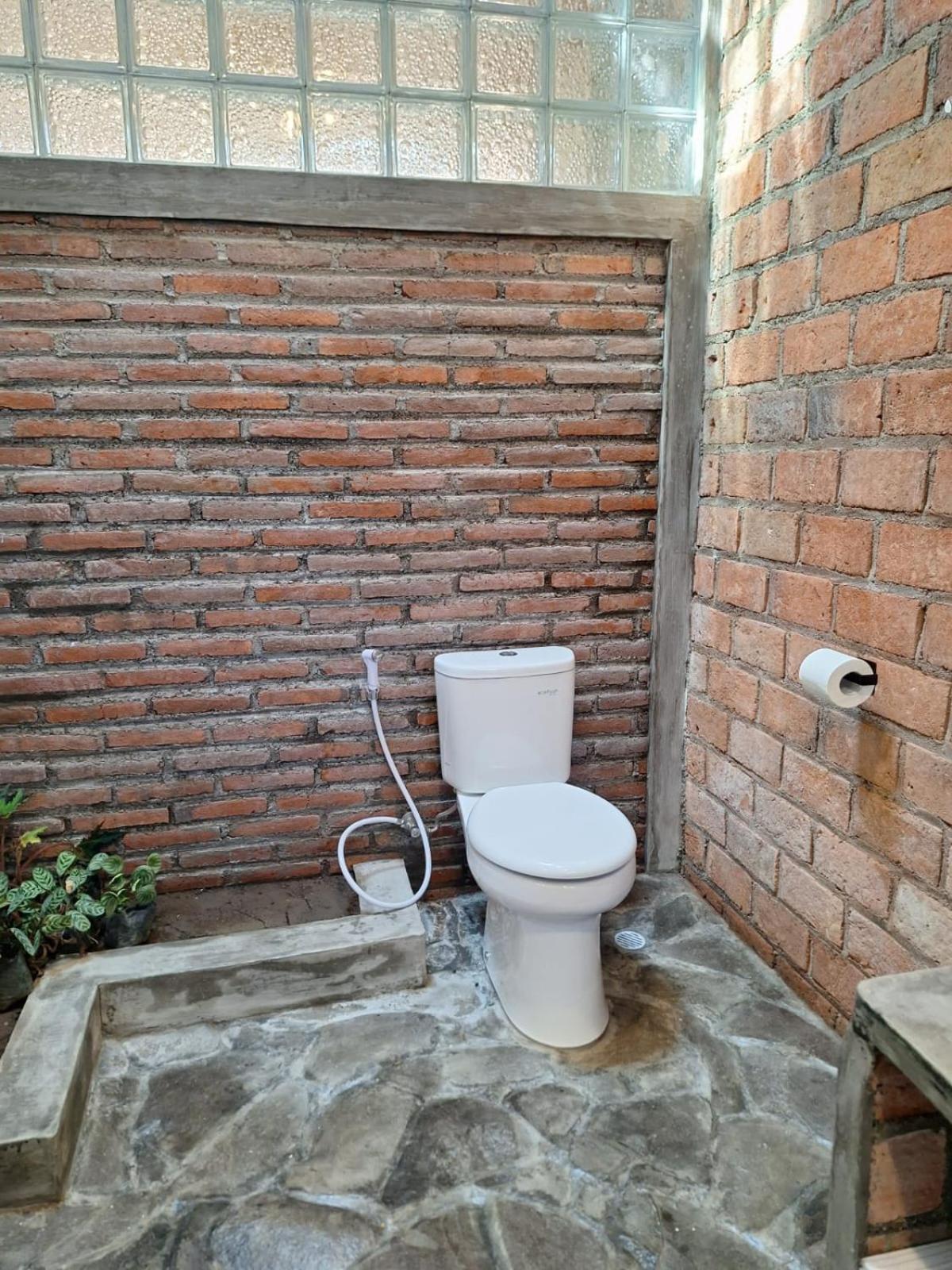 Inn House Homestay Dadapan Dış mekan fotoğraf