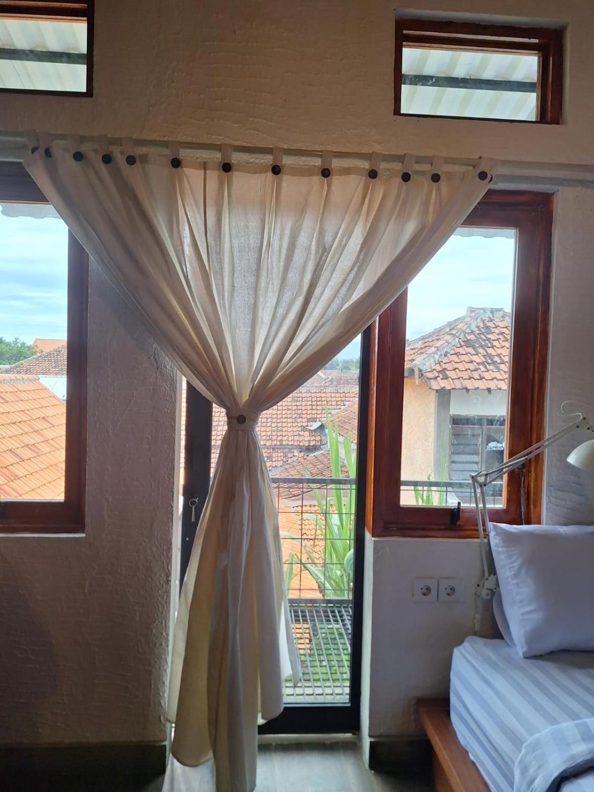 Inn House Homestay Dadapan Dış mekan fotoğraf